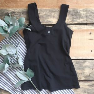 🍋 lululemon scoop neck tank
